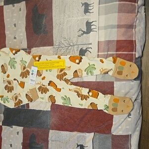 Thanksgiving sleeper